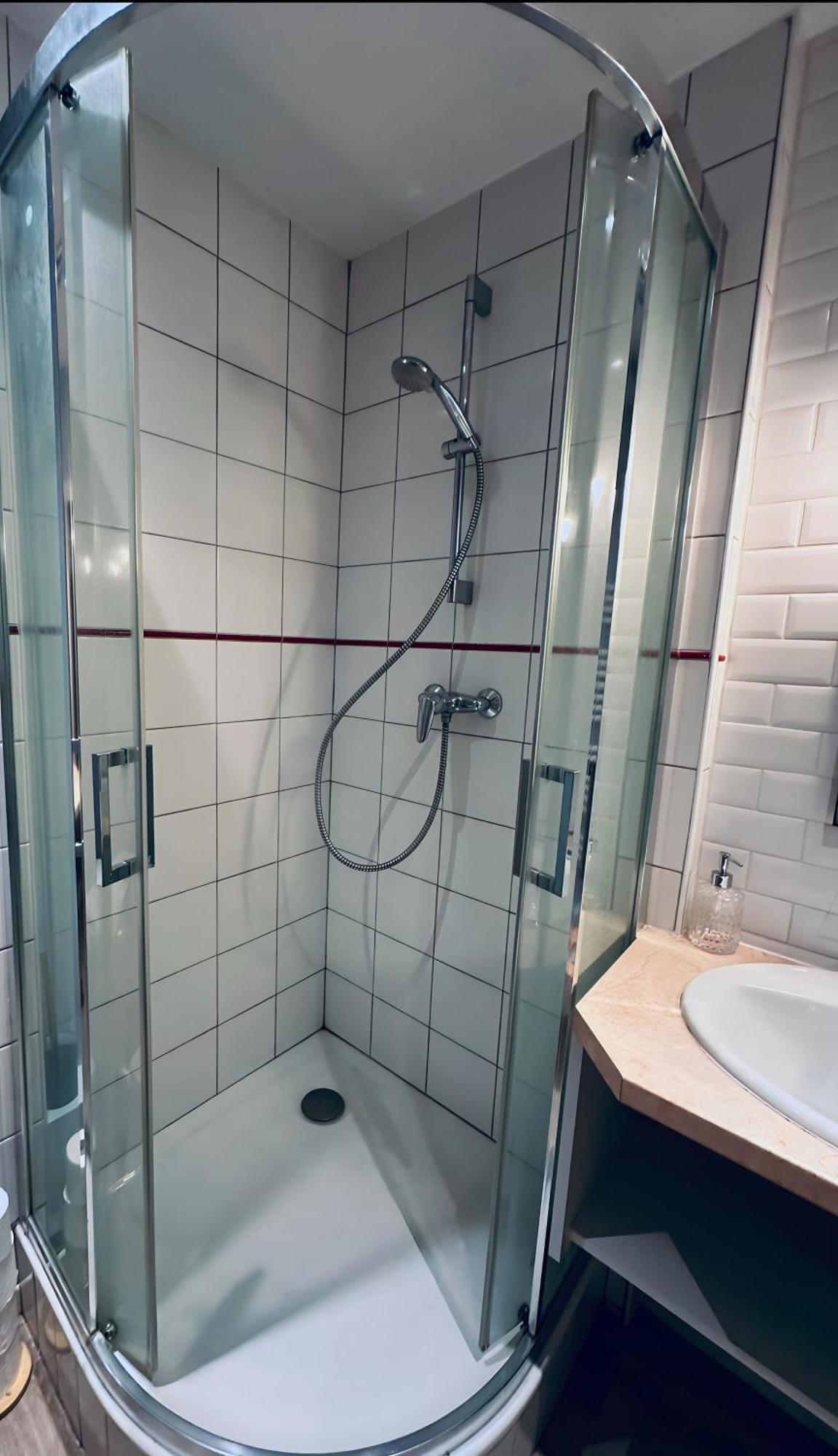 Апартаменты Le Maconnais - Hyper Centre Macon - Parking Gratuit - A 600M De La Gare Экстерьер фото